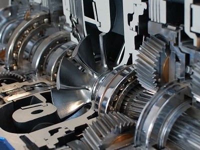 Servicio de cambio de aceite en cajas automáticas y mecánicas en Cali - Taller automotriz de transmisiones para carros (1)